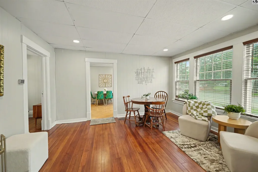 102 N Swedonia Marquette KS 67464
