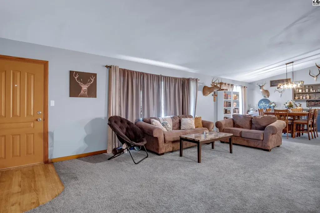 701 W Main Street Arlington KS 67514