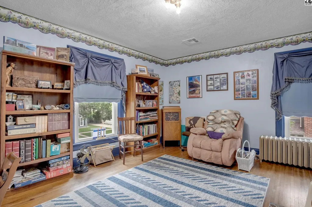 215 S Walnut Street Mcpherson KS 67460