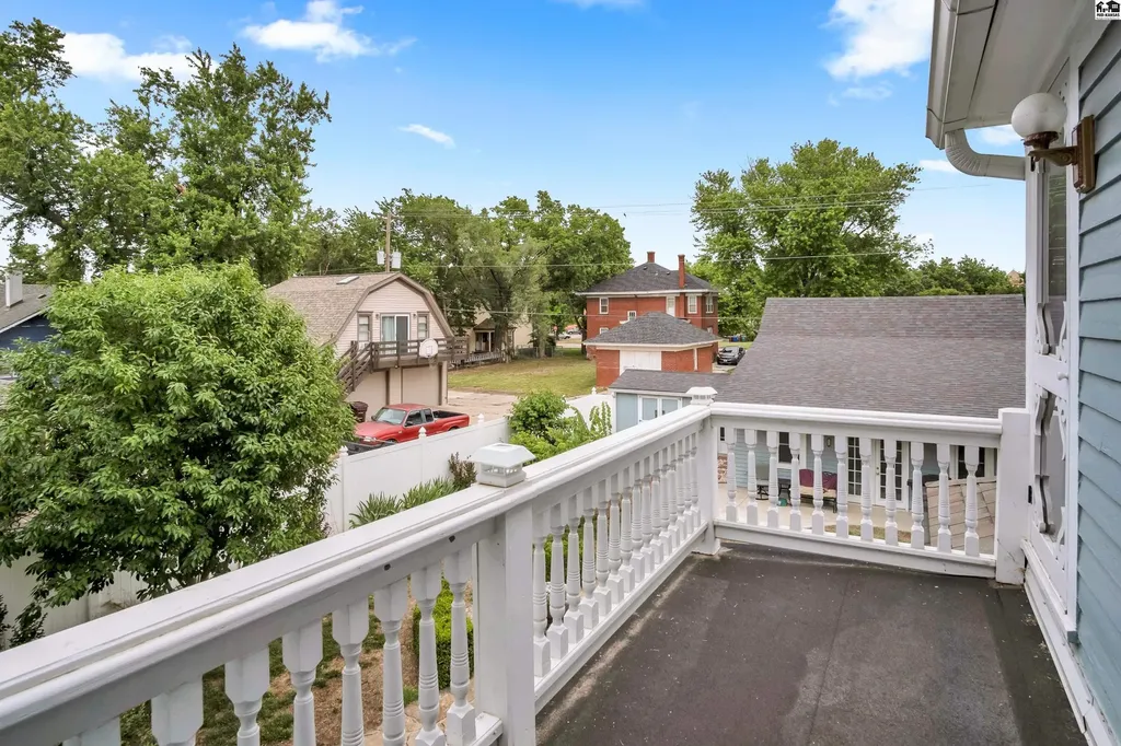 215 S Walnut Street Mcpherson KS 67460