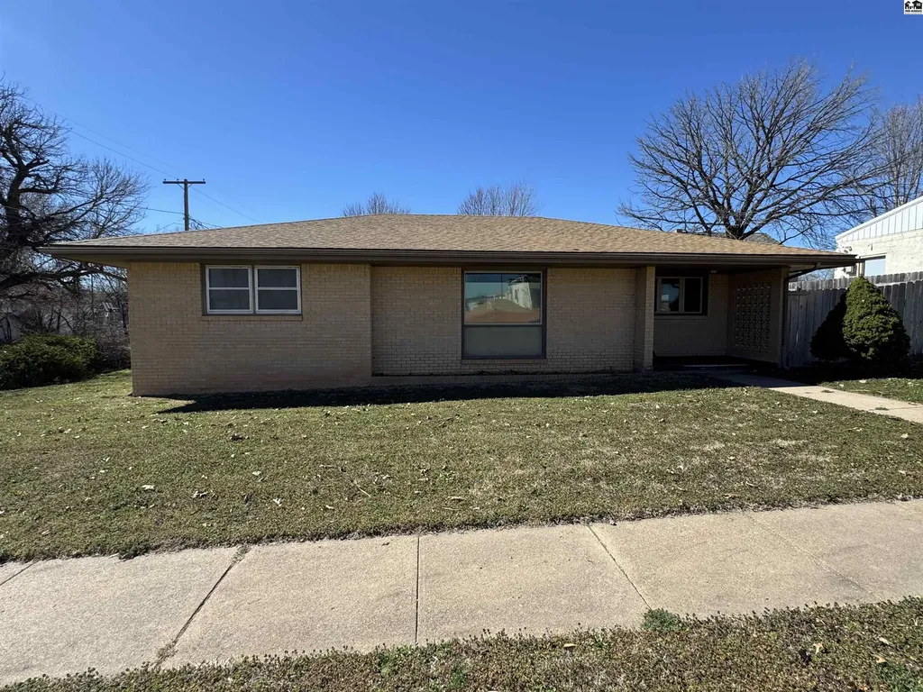 435 Coronado Street Kingman KS 67068