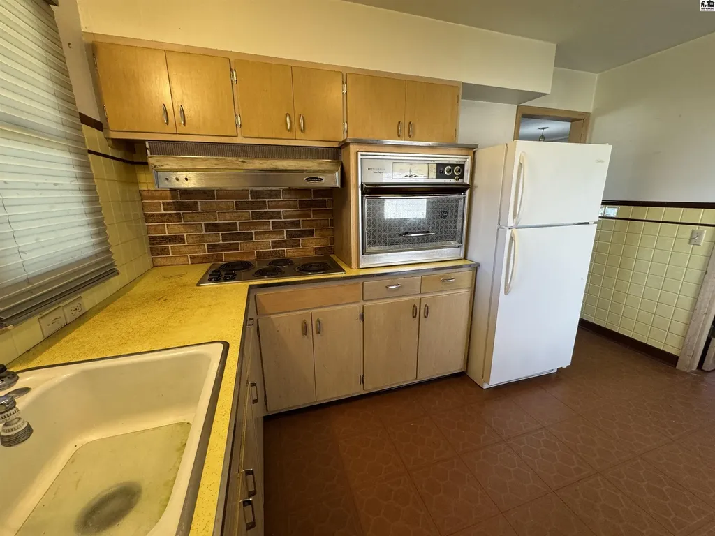 435 Coronado Street Kingman KS 67068