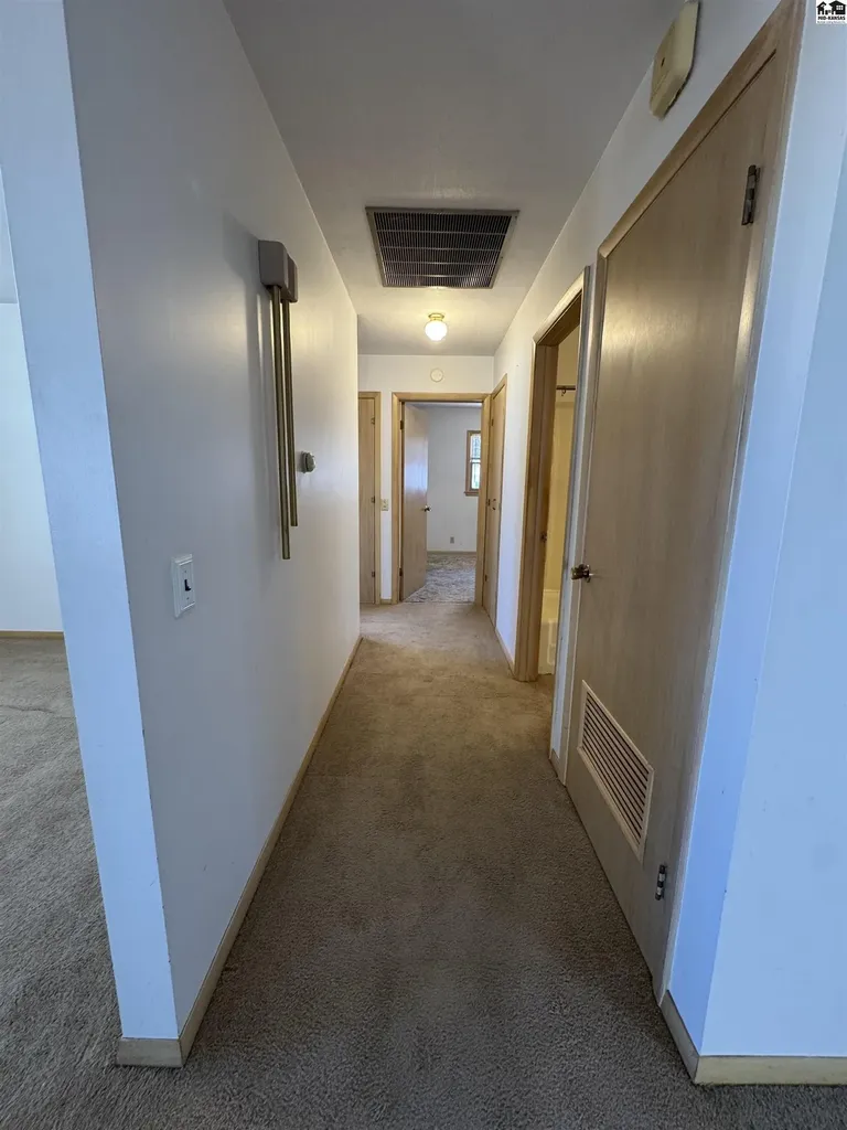 435 Coronado Street Kingman KS 67068