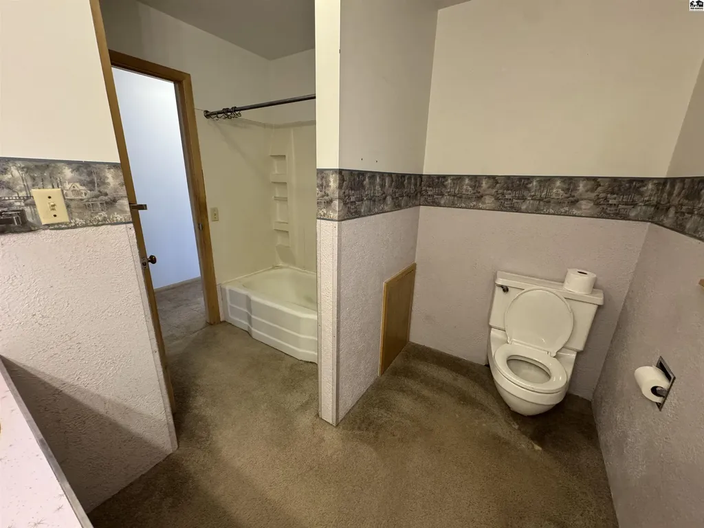 435 Coronado Street Kingman KS 67068