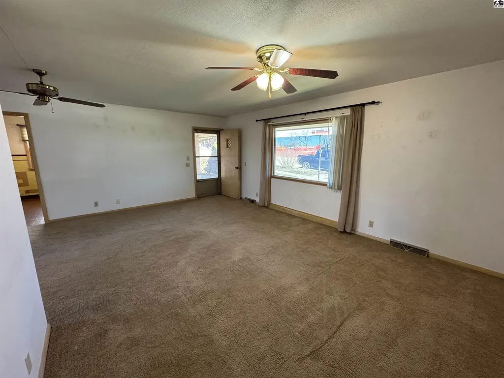 435 Coronado Street Kingman KS 67068