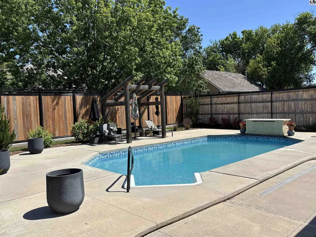 1456 Briarwood Lane Mcpherson KS 67460