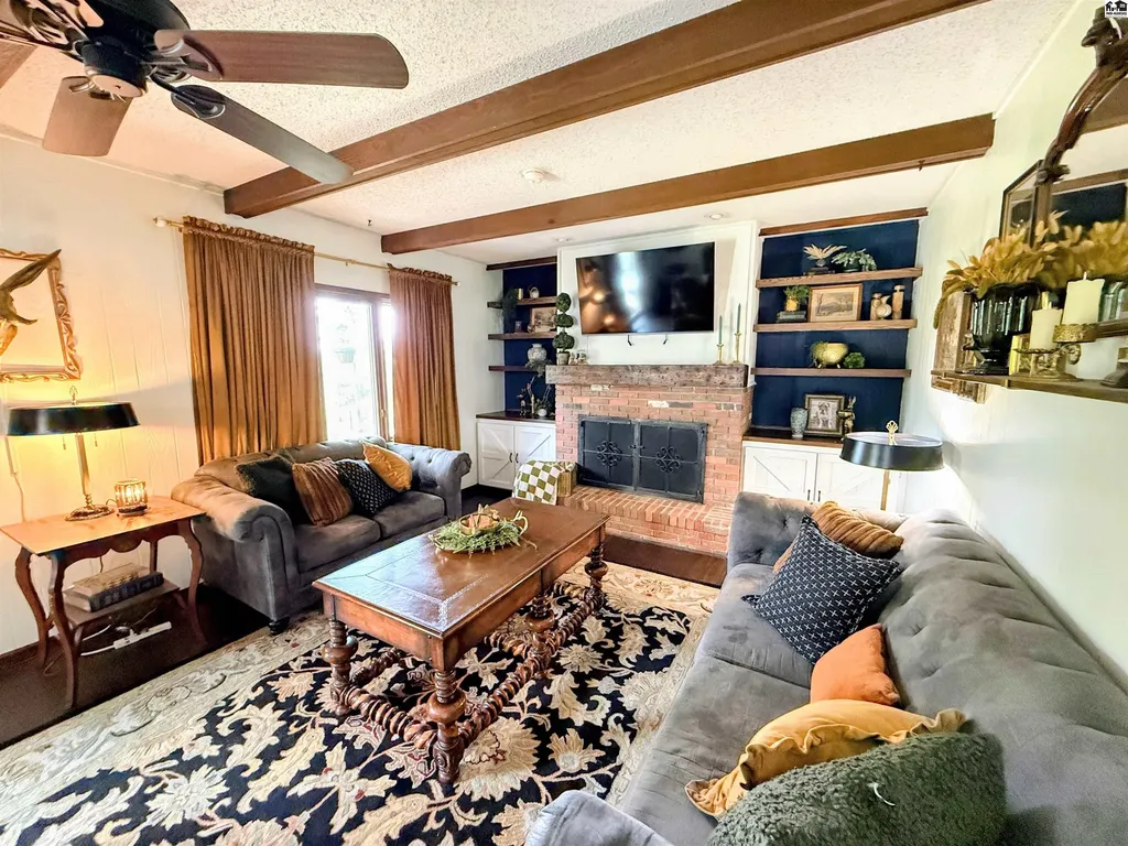 3407 Syler Drive Hutchinson KS 67502