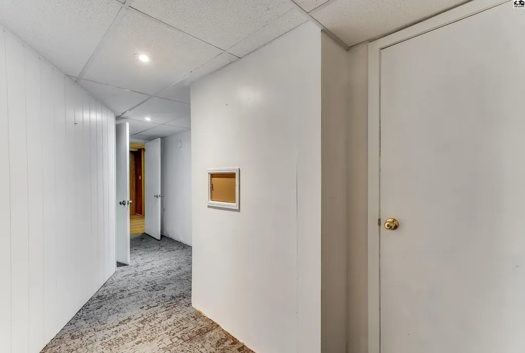 101 W 30th Avenue Hutchinson KS 67502