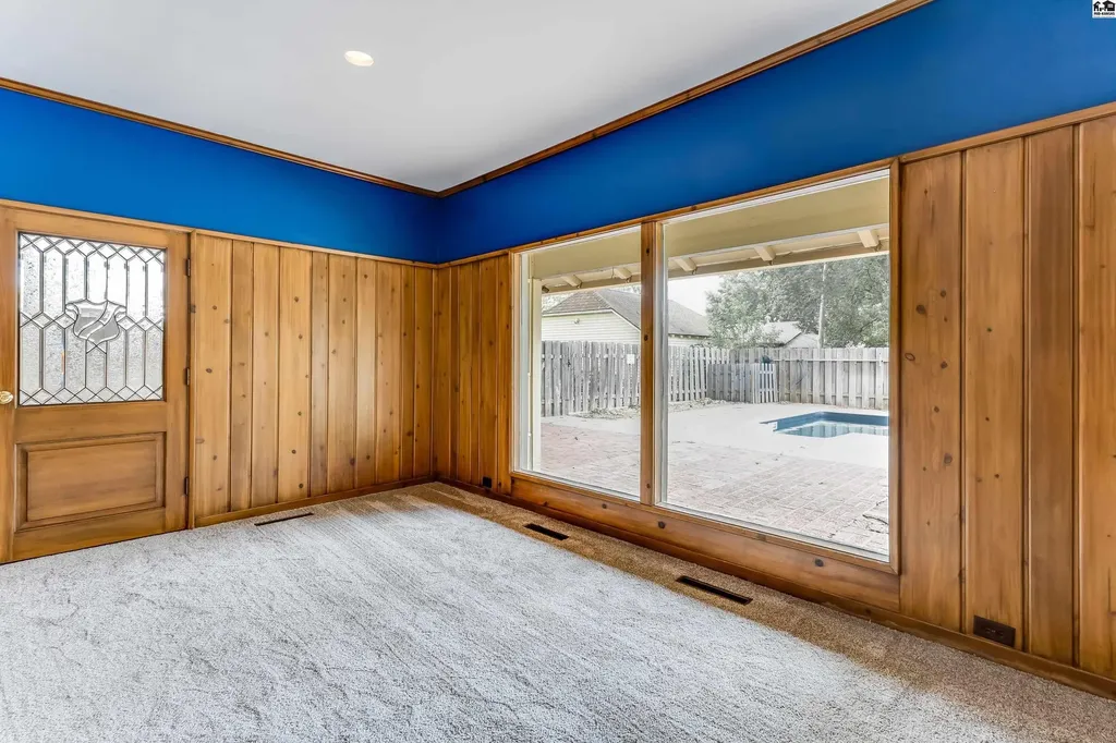101 W 30th Avenue Hutchinson KS 67502