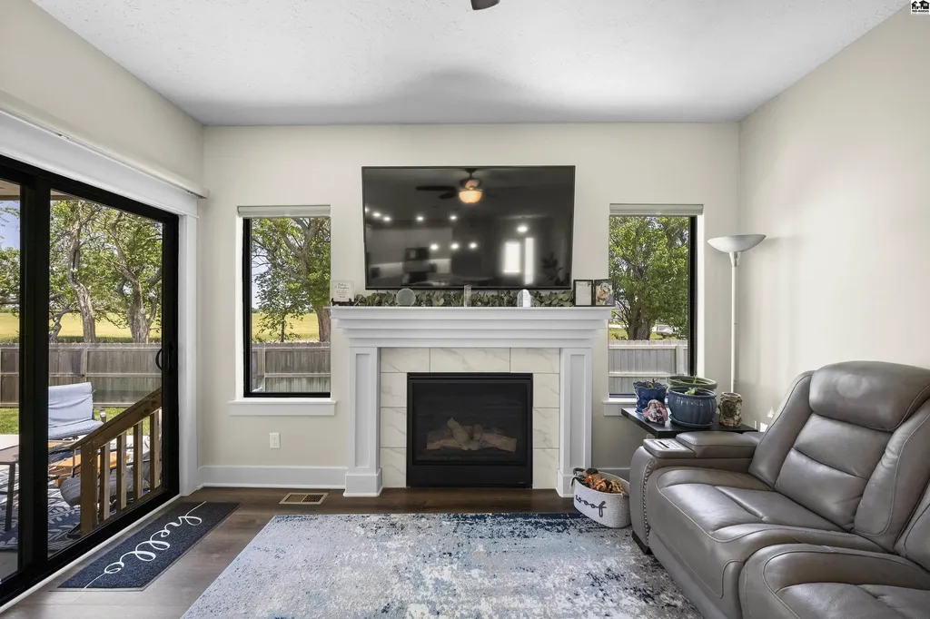 1644 Sonora Drive Mcpherson KS 67460