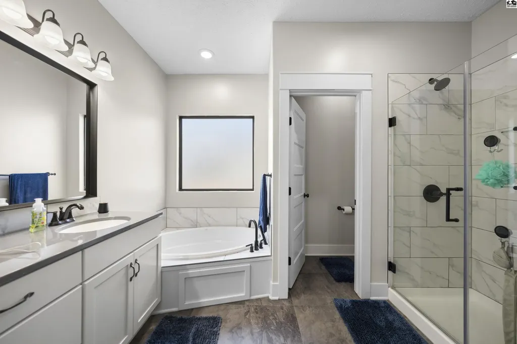 1644 Sonora Drive Mcpherson KS 67460