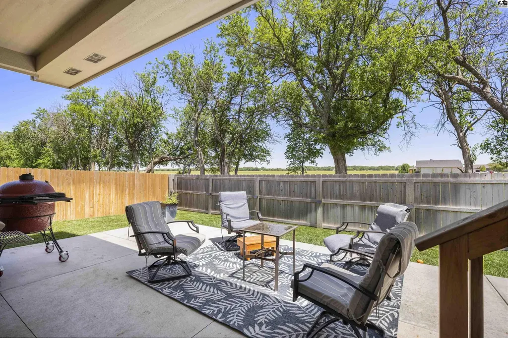 1644 Sonora Drive Mcpherson KS 67460