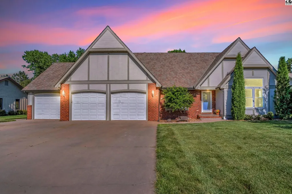 1485 Janasu Road Mcpherson KS 67460