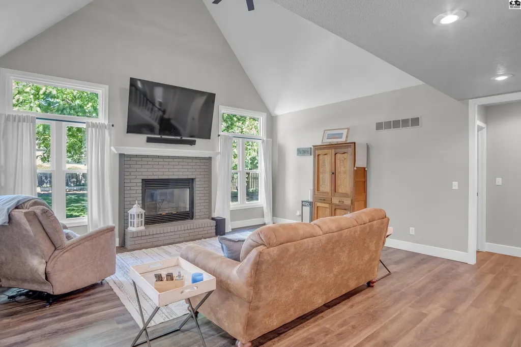 1485 Janasu Road Mcpherson KS 67460
