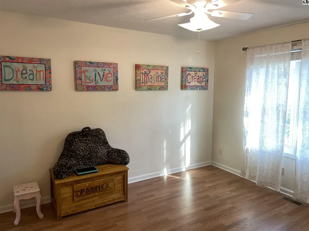 3009 N Ridgecrest Drive Hutchinson KS 67502