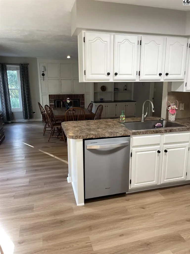 3009 N Ridgecrest Drive Hutchinson KS 67502