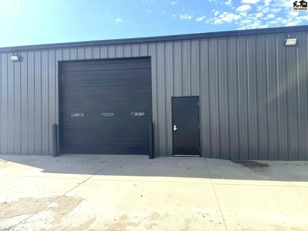1015 W Woodside Street Mcpherson KS 67460