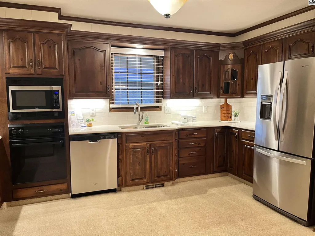 2603 Colorado Street Hutchinson KS 67502