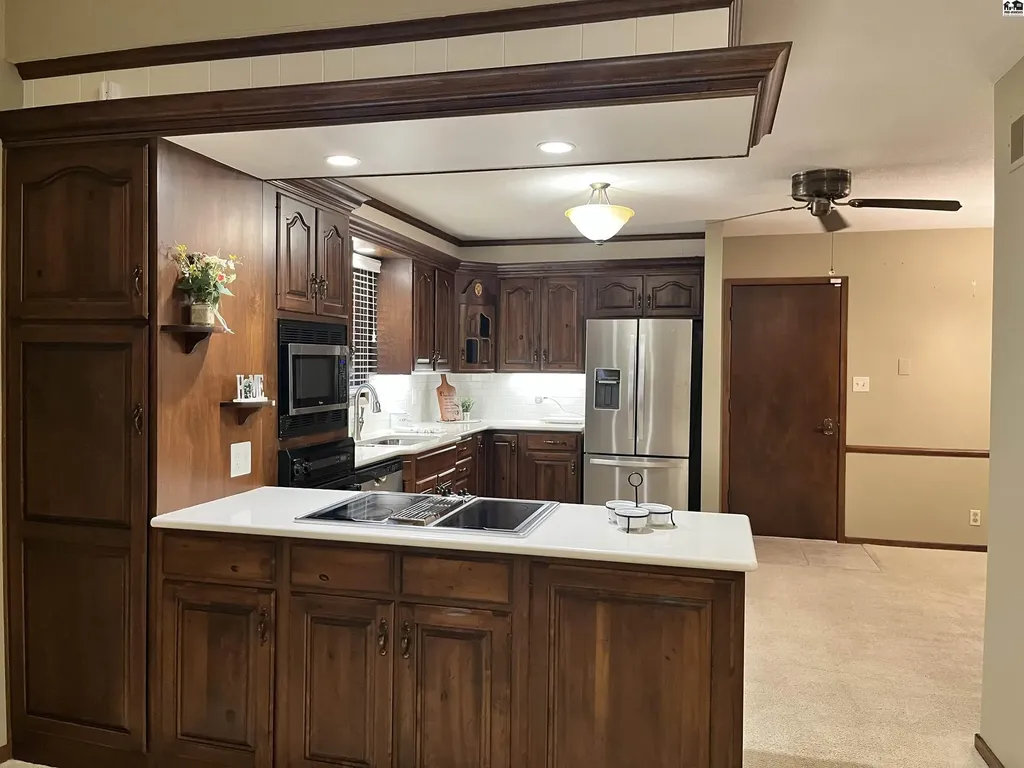 2603 Colorado Street Hutchinson KS 67502