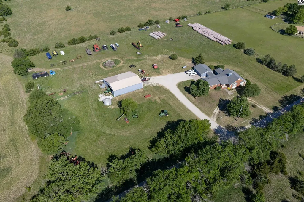 19447 SW Meadowlark Road Rose Hill KS 67133