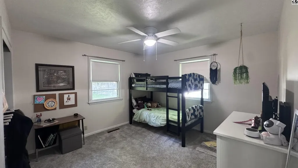 1508 Linda Lane Hutchinson KS 67502