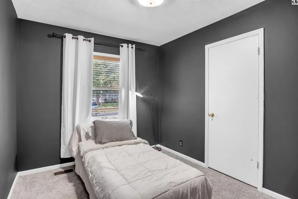 942 Sycamore Place Mcpherson KS 67460