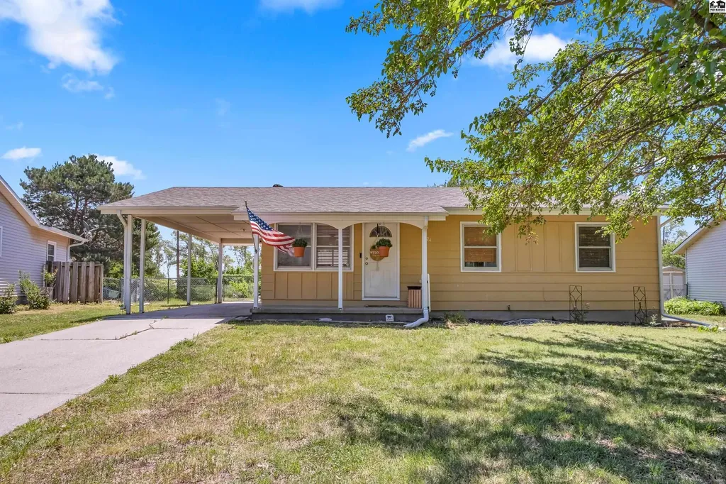 942 Sycamore Place Mcpherson KS 67460