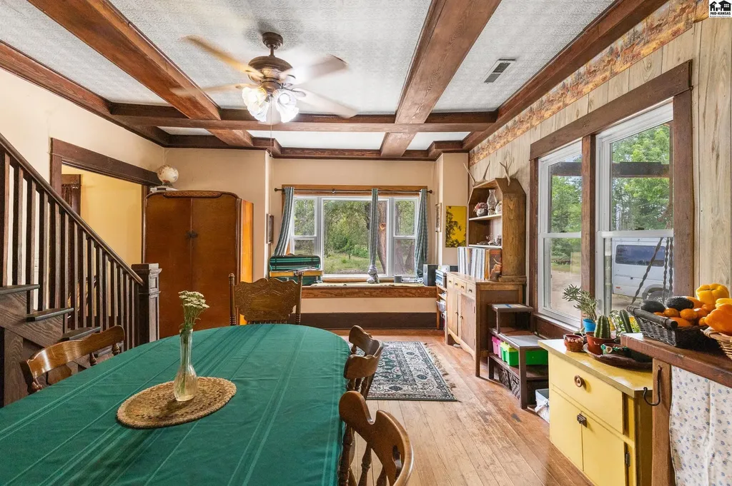 18209 S Hodge Road Arlington KS 67514