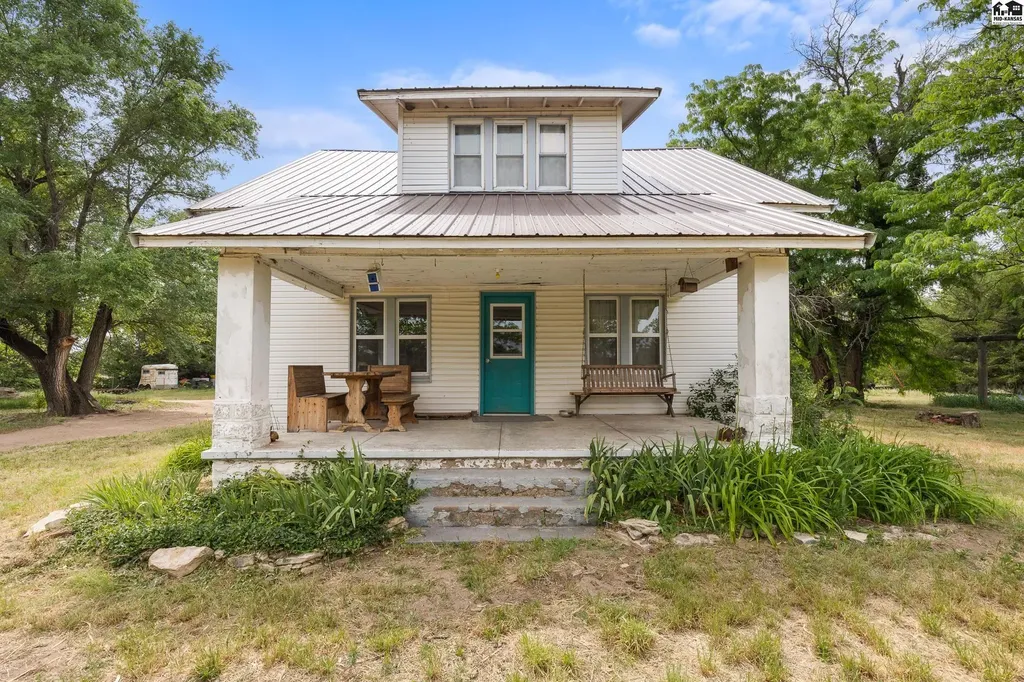 18209 S Hodge Road Arlington KS 67514