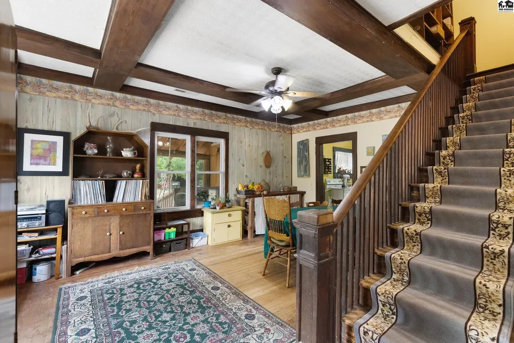 18209 S Hodge Road Arlington KS 67514
