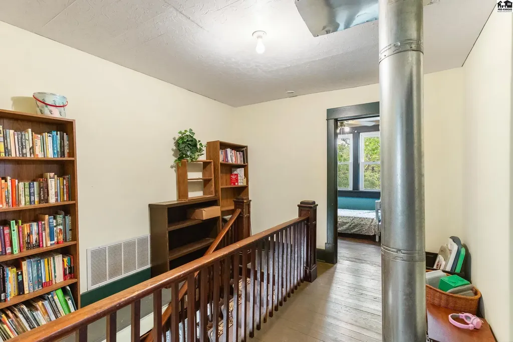18209 S Hodge Road Arlington KS 67514