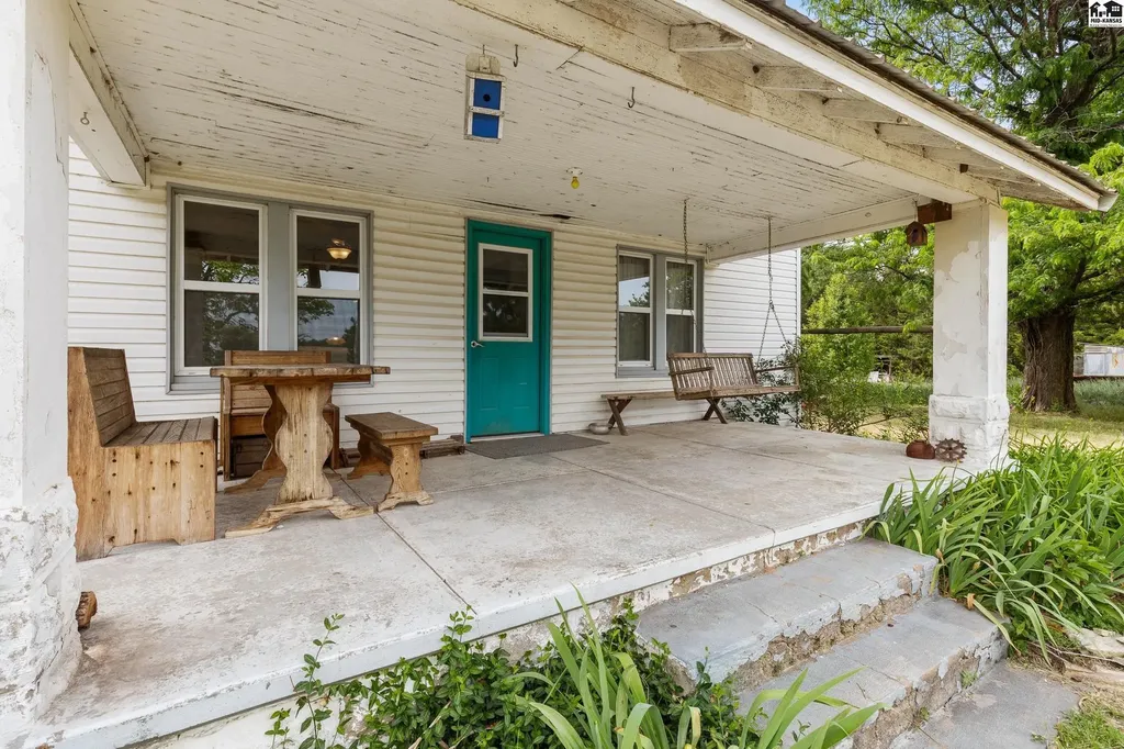 18209 S Hodge Road Arlington KS 67514