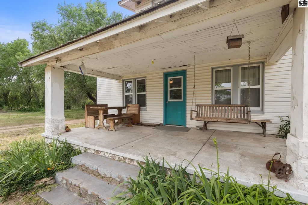 18209 S Hodge Road Arlington KS 67514