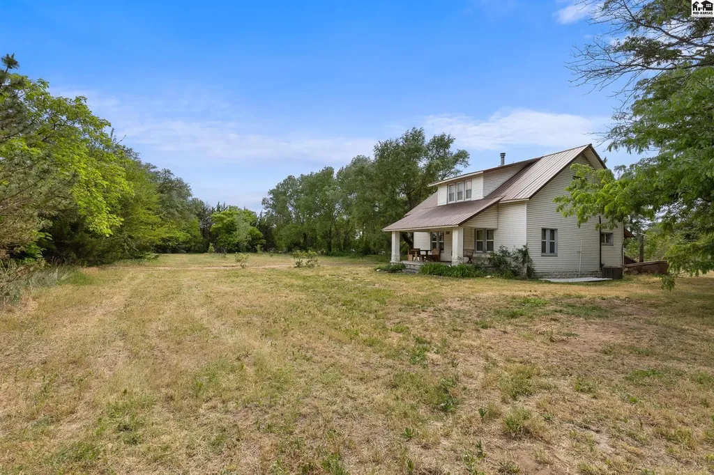 18209 S Hodge Road Arlington KS 67514