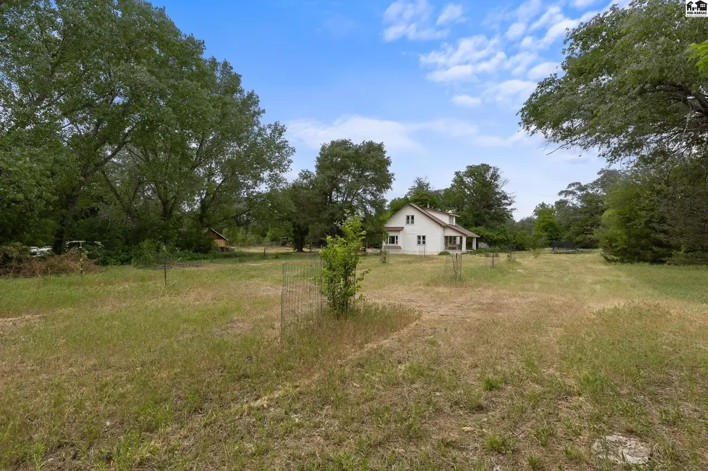 18209 S Hodge Road Arlington KS 67514