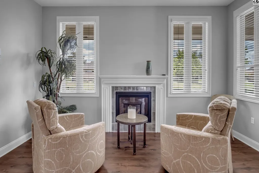 924 Veranda Circle Mcpherson KS 67460
