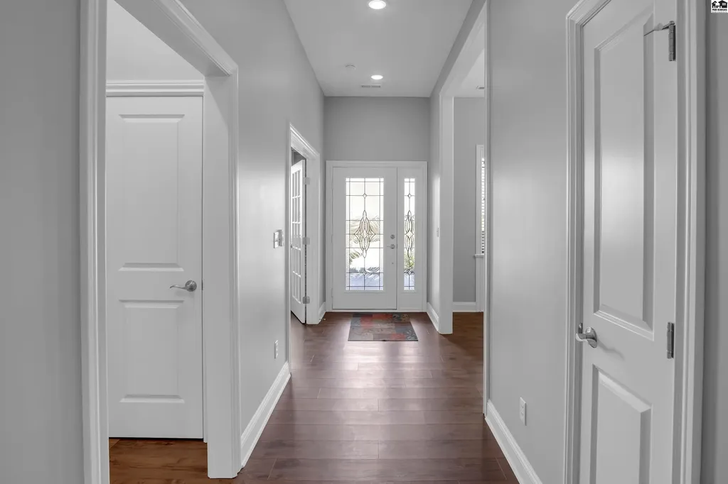 924 Veranda Circle Mcpherson KS 67460