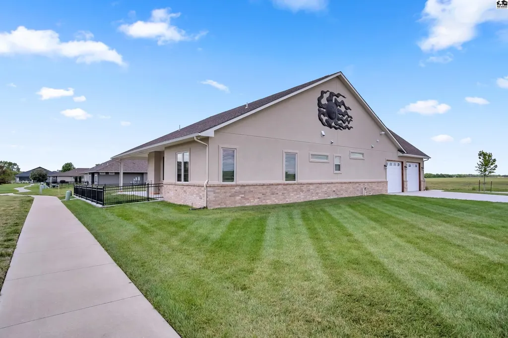 924 Veranda Circle Mcpherson KS 67460