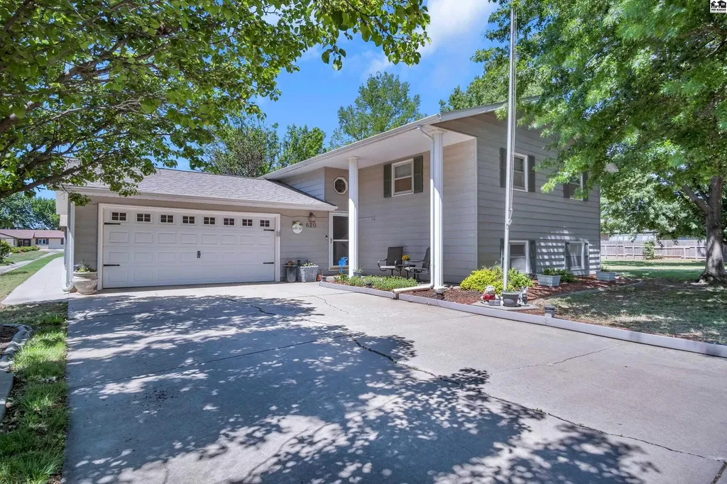 620 Manchester Court Mcpherson KS 67460