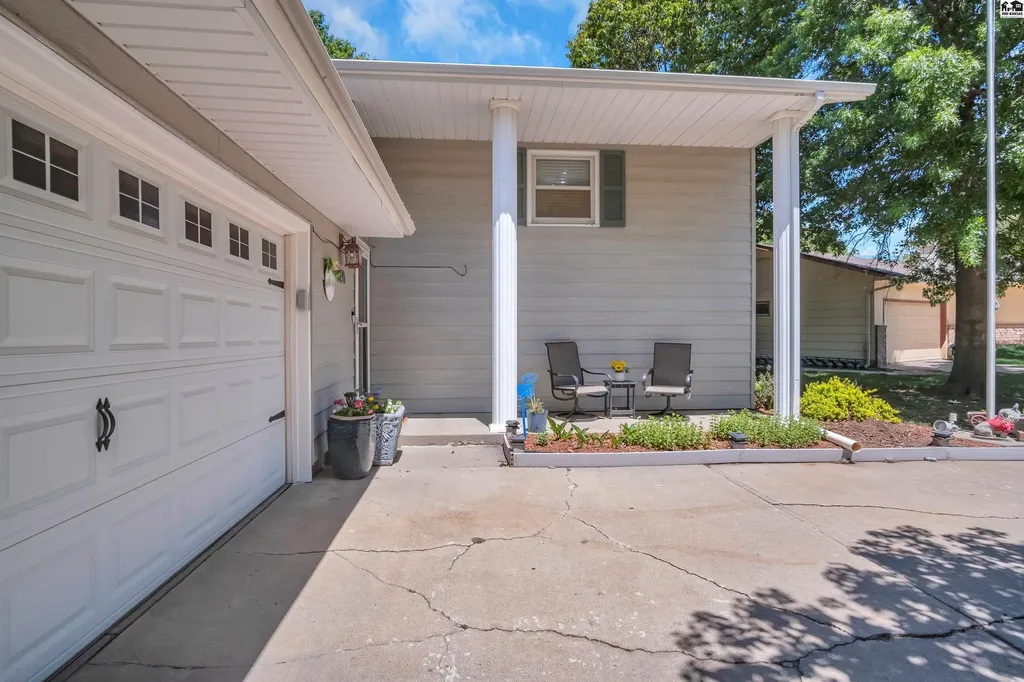 620 Manchester Court Mcpherson KS 67460
