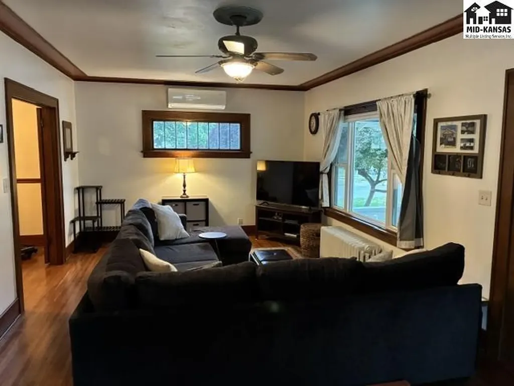 221 N Walnut Street Mcpherson KS 67460