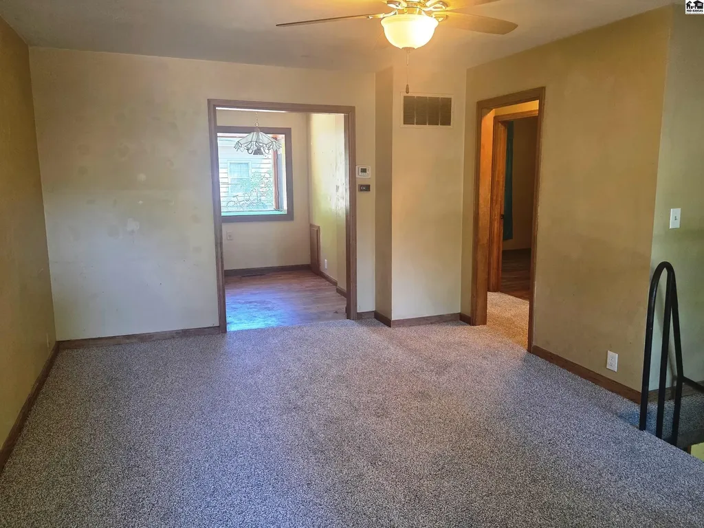 820 N Grandview Avenue Newton KS 67114