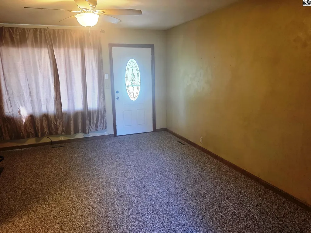 820 N Grandview Avenue Newton KS 67114