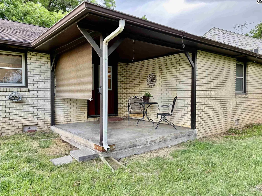 716 E Hancock Street Mcpherson KS 67460