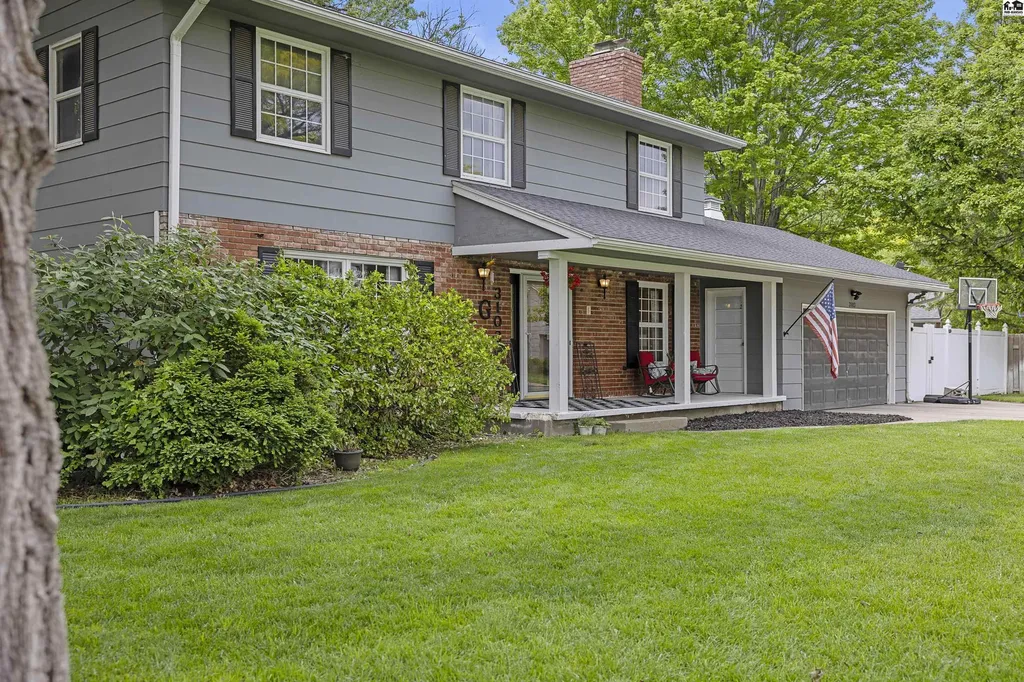 3103 Northwestern Avenue Hutchinson KS 67502
