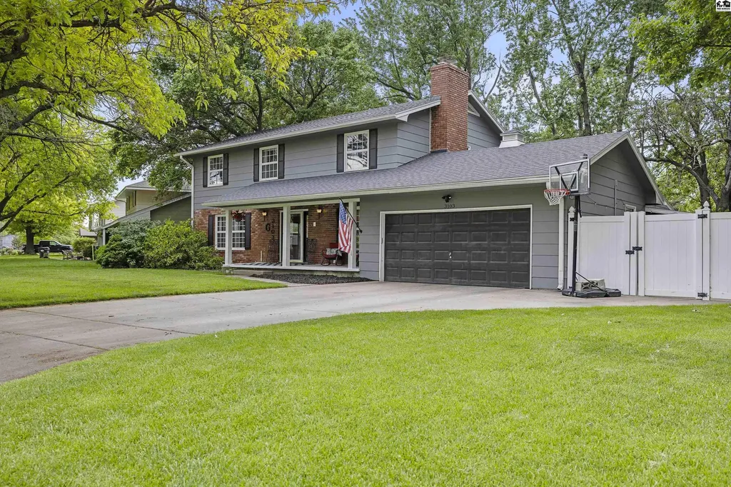 3103 Northwestern Avenue Hutchinson KS 67502