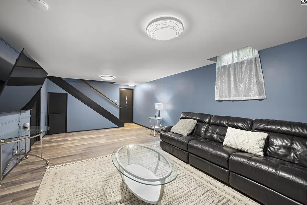 3103 Northwestern Avenue Hutchinson KS 67502