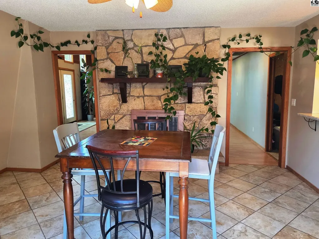 1120 Helen Street Augusta KS 67010