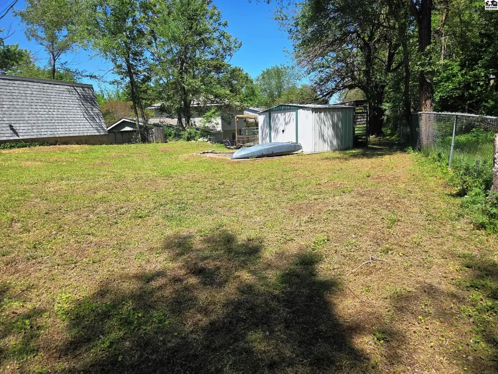 1120 Helen Street Augusta KS 67010
