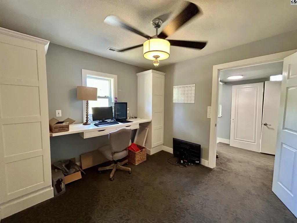 2300 N Lorraine Street Hutchinson KS 67502